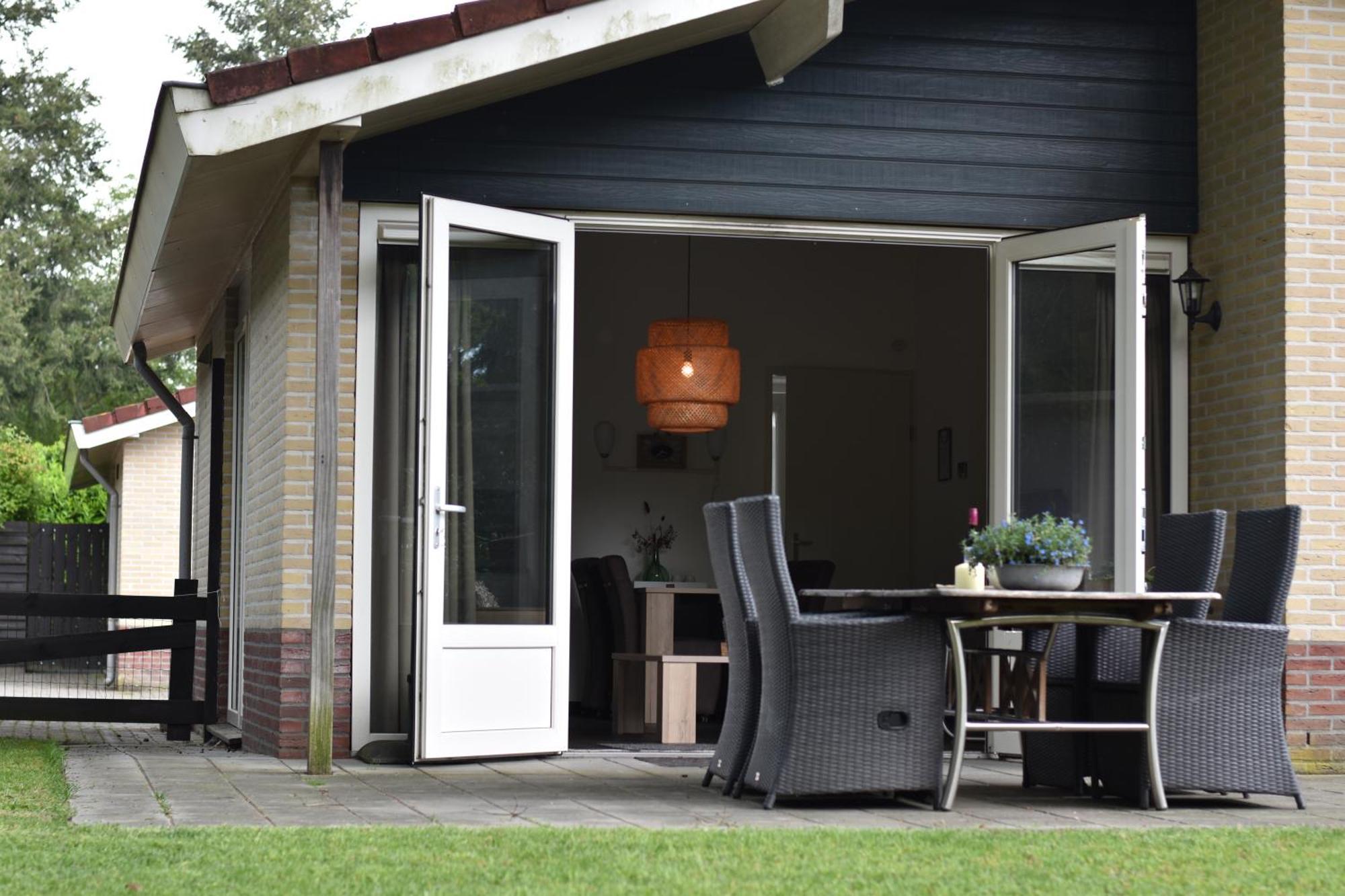 Villa Huinerhofje 3 Vrijstaand op privépark aan bosrand Putten Exterior foto